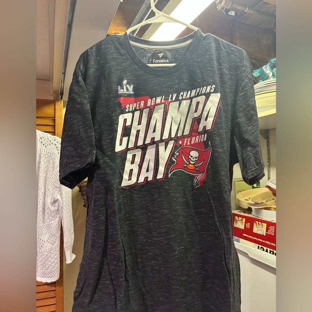 Mens Tampa Bay Buccaneers Super Bowl LV championship t shirt